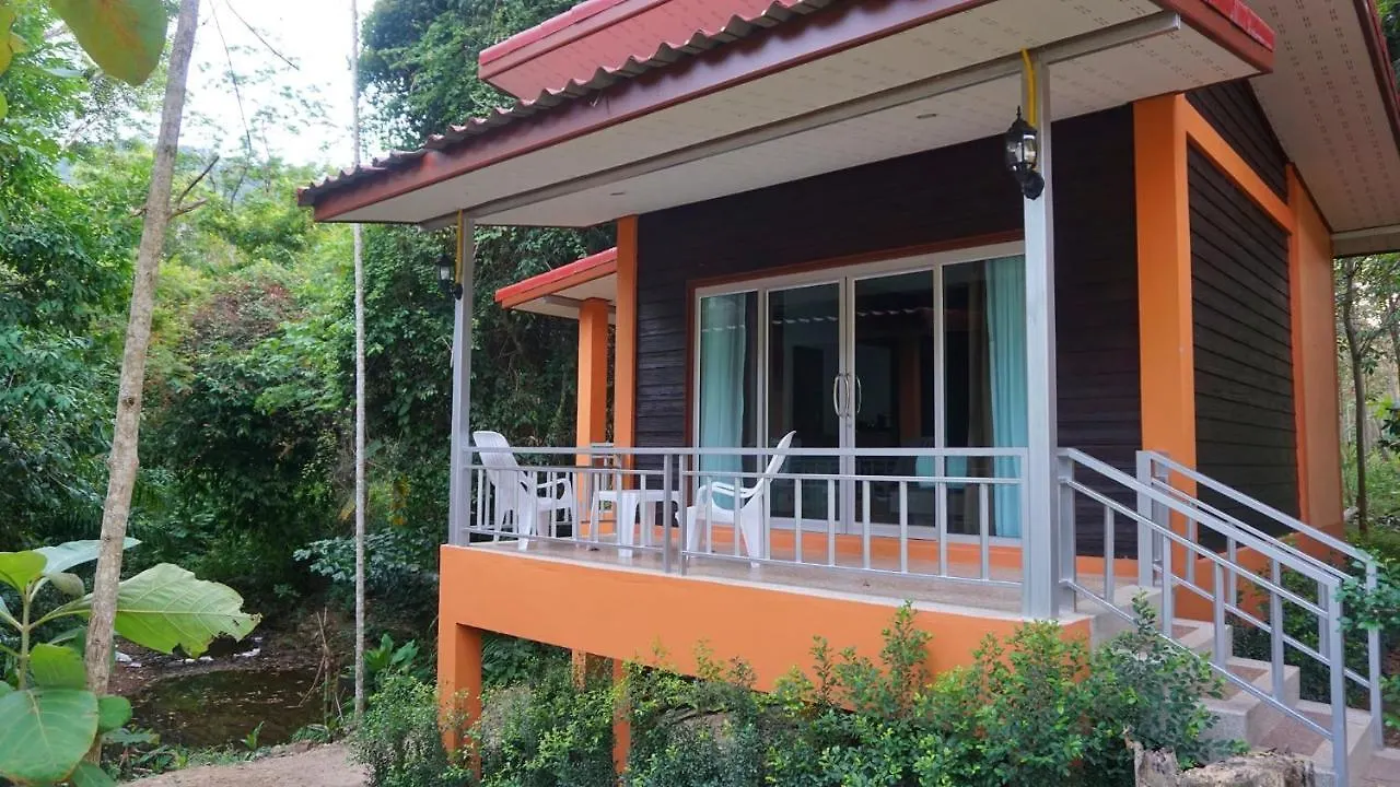 Khum Maikaew Resort Ko Lanta