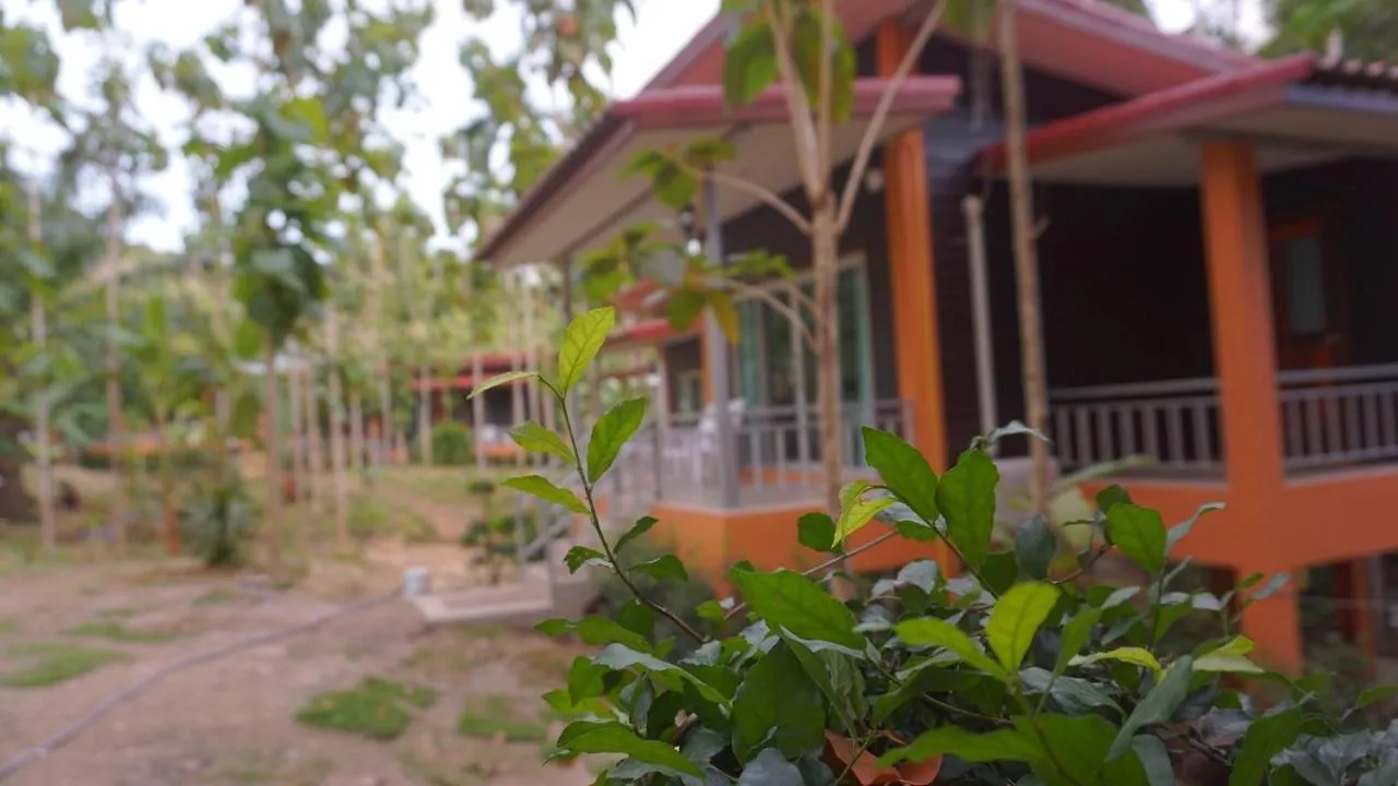 Khum Maikaew Resort Ko Lanta