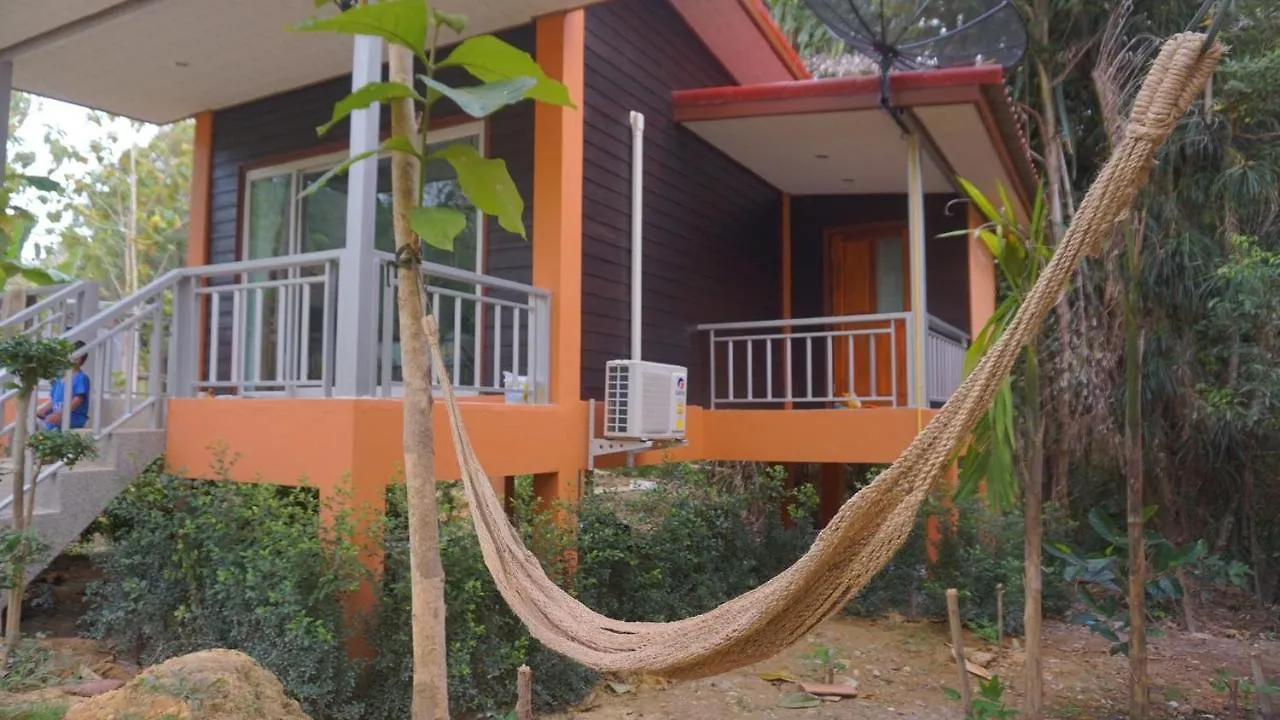 Khum Maikaew Resort Ko Lanta