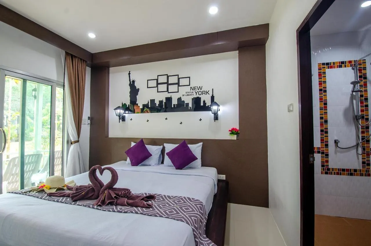 Khum Maikaew Resort Ko Lanta 2*,  Tajlandia