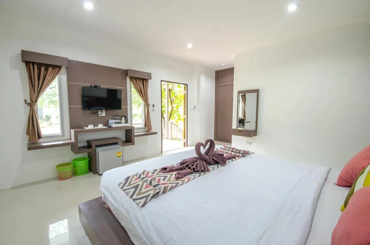 Khum Maikaew Resort Ko Lanta